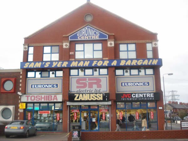 Sam’s Your Man shuts down