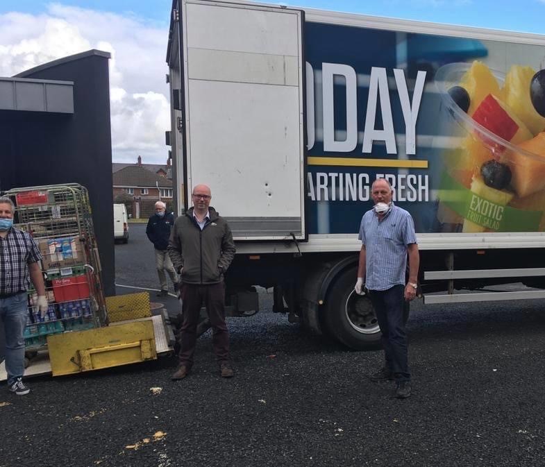 Retail Zoo initiative provides £15,000 worth of food for those in need